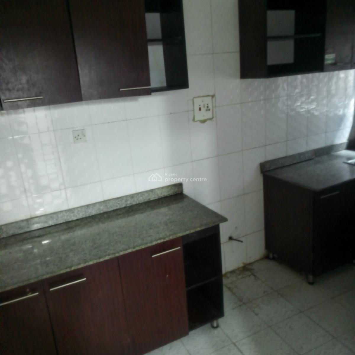a Massive 3 Bedrooms Flat All En-suite, Gra, Opic, Isheri North, Lagos, Flat / Apartment for Rent