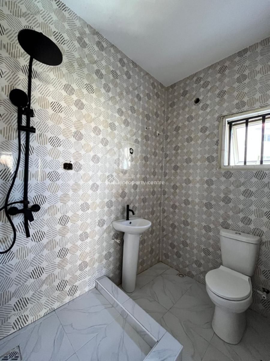 3 Bedroom Apartment, Ilaje, Ajah, Lagos, Flat / Apartment for Sale