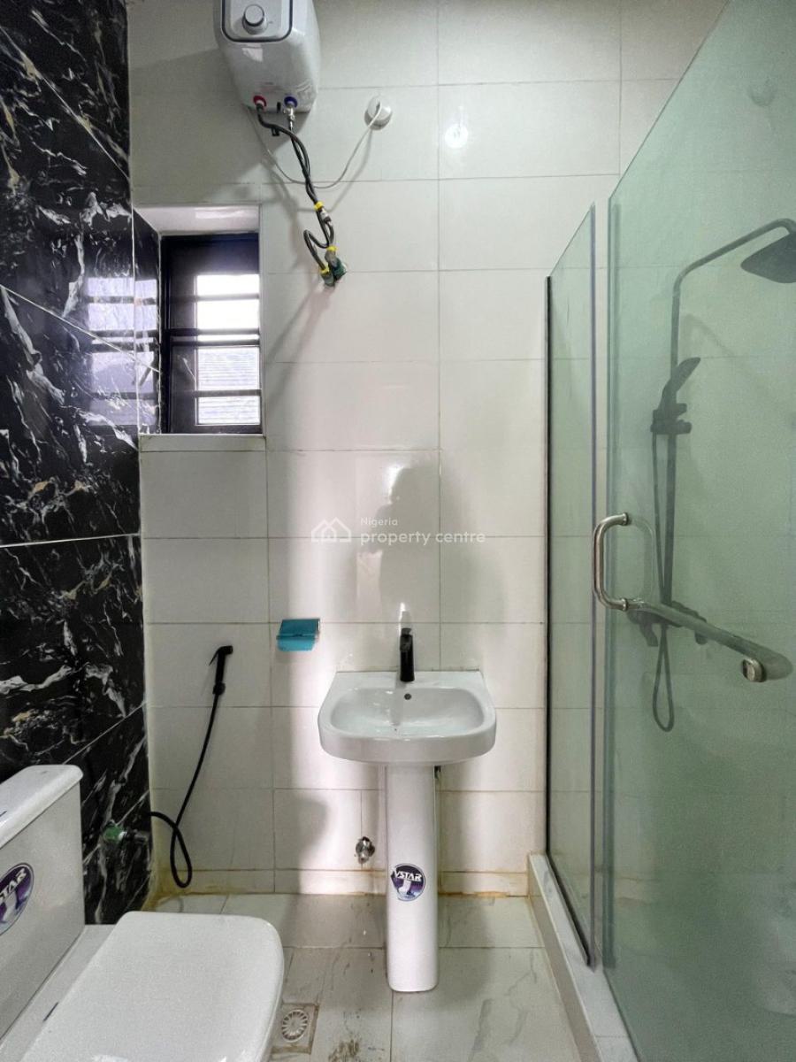 2 Bedroom Apartment, Orchid Road, Lekki, Lagos, Flat / Apartment for Rent