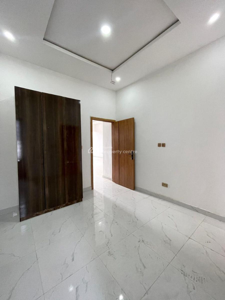 2 Bedroom Apartment, Orchid Road, Lekki, Lagos, Flat / Apartment for Rent