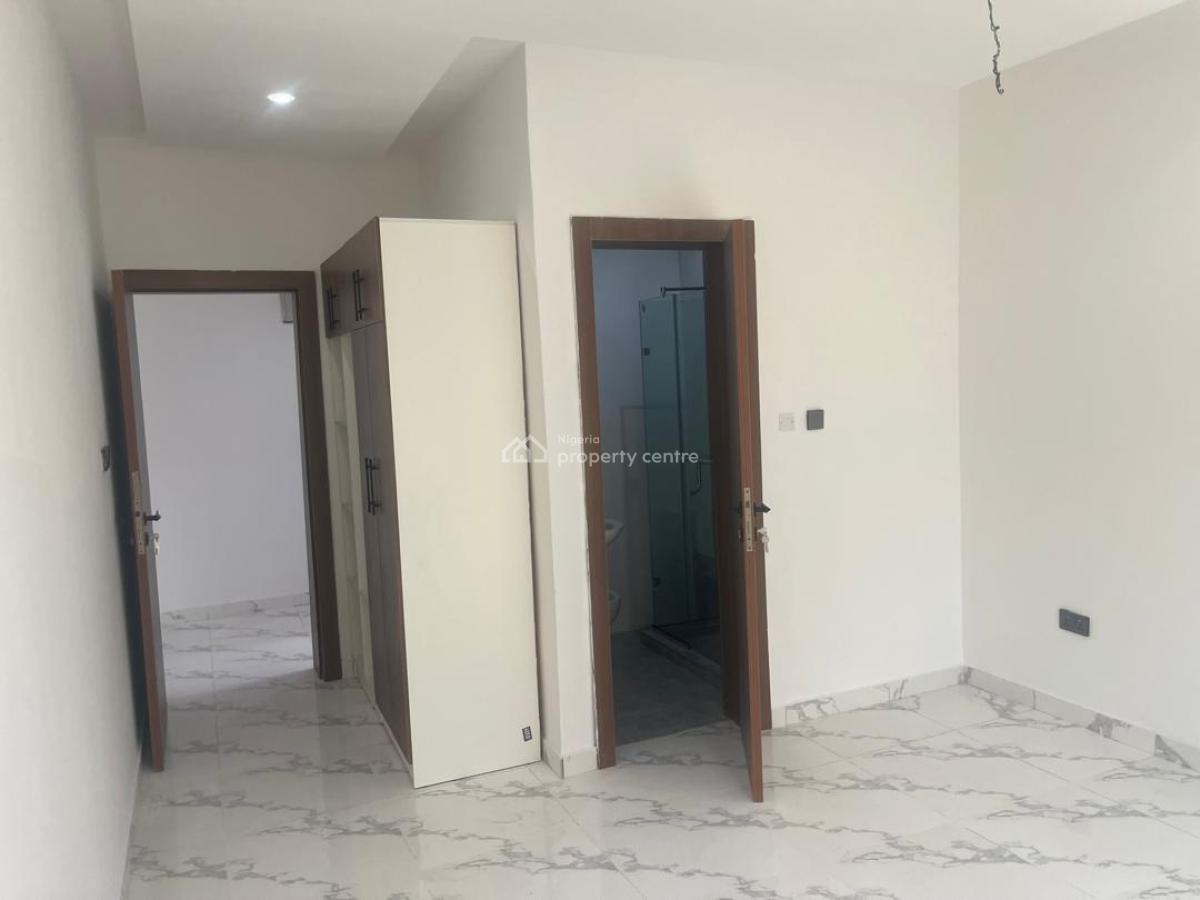 Luxury 2 Bedrooms Apartment, 34 Off Adeyemi Street, Ilasan, Lekki, Lagos, Flat / Apartment for Rent