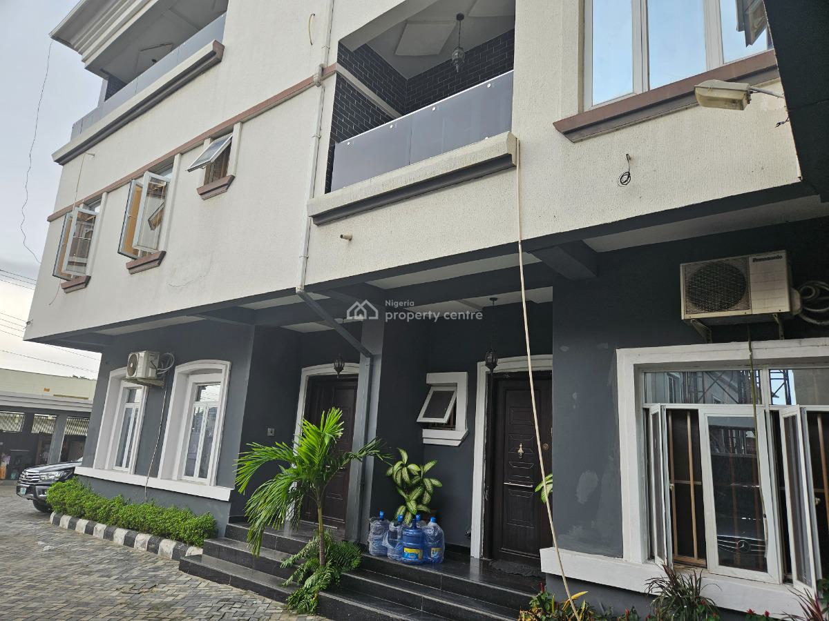Well Maintained 3 Bedrooms Townhouse, Lekki, Lagos, House for Rent