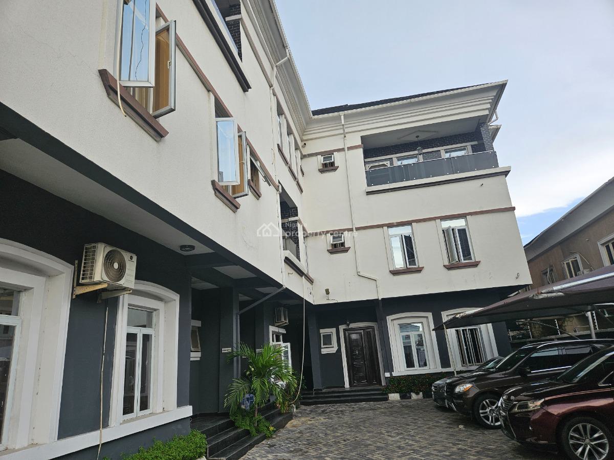 Well Maintained 3 Bedrooms Townhouse, Lekki, Lagos, House for Rent