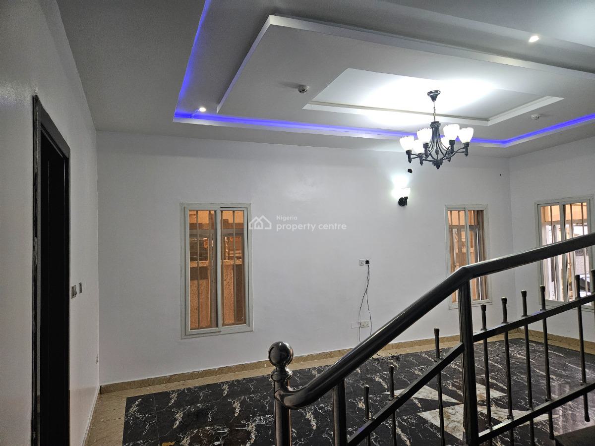 Well Maintained 3 Bedrooms Townhouse, Lekki, Lagos, House for Rent