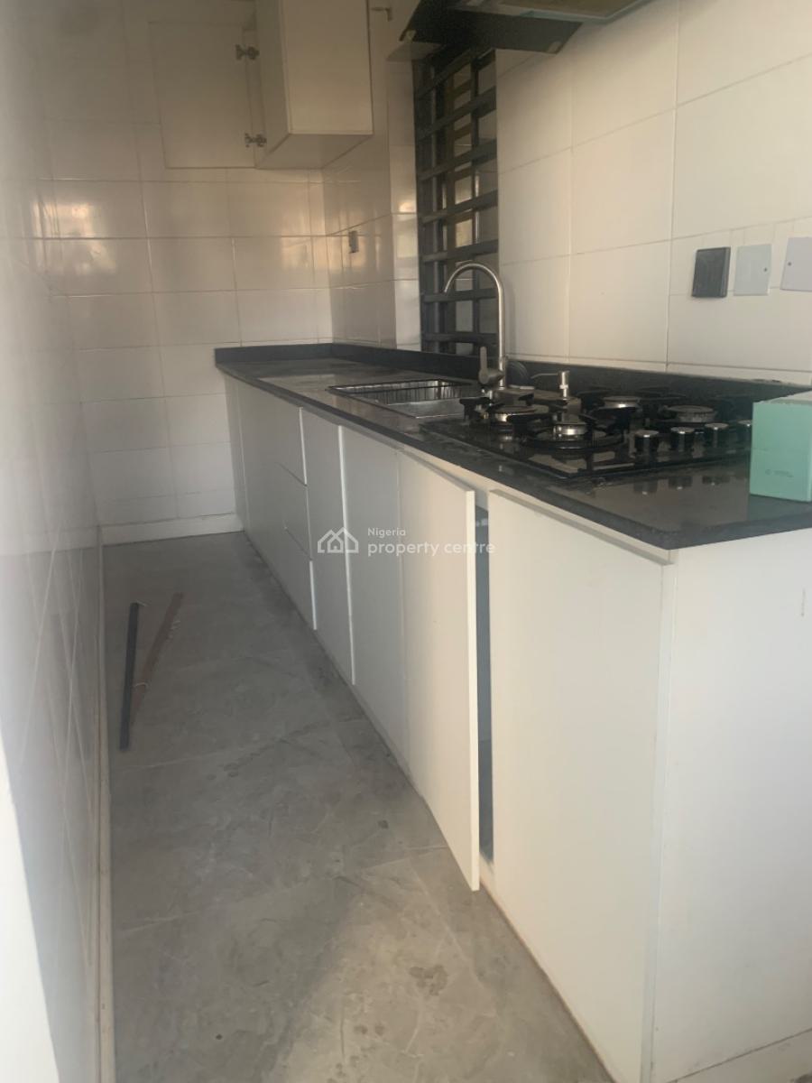 1 Bedroom Apartment, Ologolo, Lekki, Lagos, Mini Flat (room and Parlour) for Rent