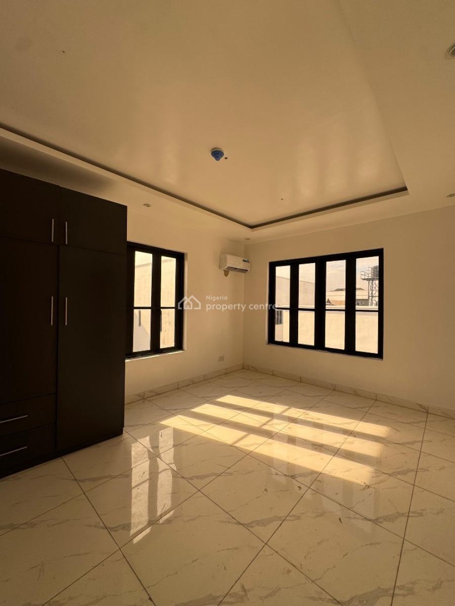 Perfect Investment Worthy 2 Bedroom Apartment in an Estate, All Rooms Come En-suite with Swimming Pool, Elevator, Acs, Lekki Phase 1, Lekki, Lagos, Flat / Apartment for Sale