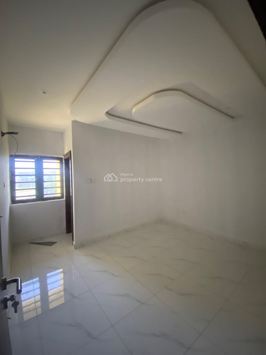 Tastefully Finished  4 Bedroom Terrace Duplex, Off Western Avenue By Stadium Hotel Bustop Surulere Lagos, Surulere, Lagos, Terraced Duplex for Sale