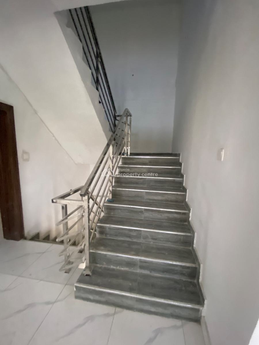Tastefully Finished  4 Bedroom Terrace Duplex, Off Western Avenue By Stadium Hotel Bustop Surulere Lagos, Surulere, Lagos, Terraced Duplex for Sale