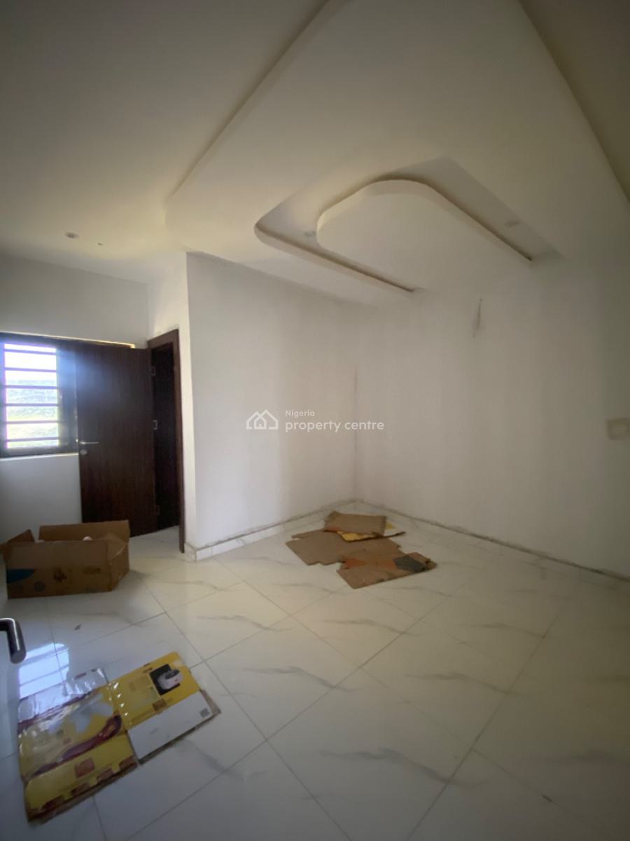 Tastefully Finished  4 Bedroom Terrace Duplex, Off Western Avenue By Stadium Hotel Bustop Surulere Lagos, Surulere, Lagos, Terraced Duplex for Sale