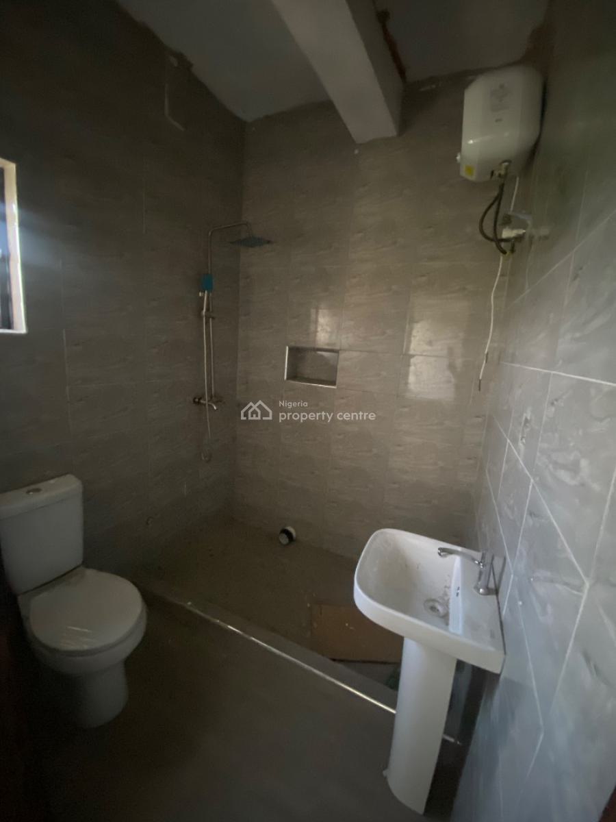 Tastefully Finished  4 Bedroom Terrace Duplex, Off Western Avenue By Stadium Hotel Bustop Surulere Lagos, Surulere, Lagos, Terraced Duplex for Sale