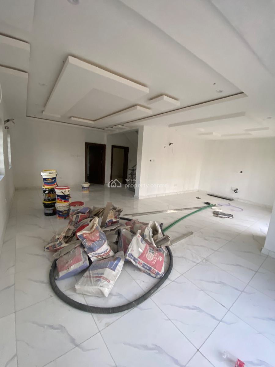Tastefully Finished  4 Bedroom Terrace Duplex, Off Western Avenue By Stadium Hotel Bustop Surulere Lagos, Surulere, Lagos, Terraced Duplex for Sale
