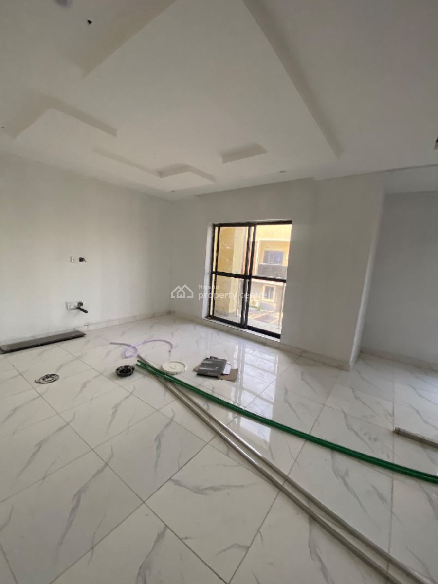 Tastefully Finished  4 Bedroom Terrace Duplex, Off Western Avenue By Stadium Hotel Bustop Surulere Lagos, Surulere, Lagos, Terraced Duplex for Sale