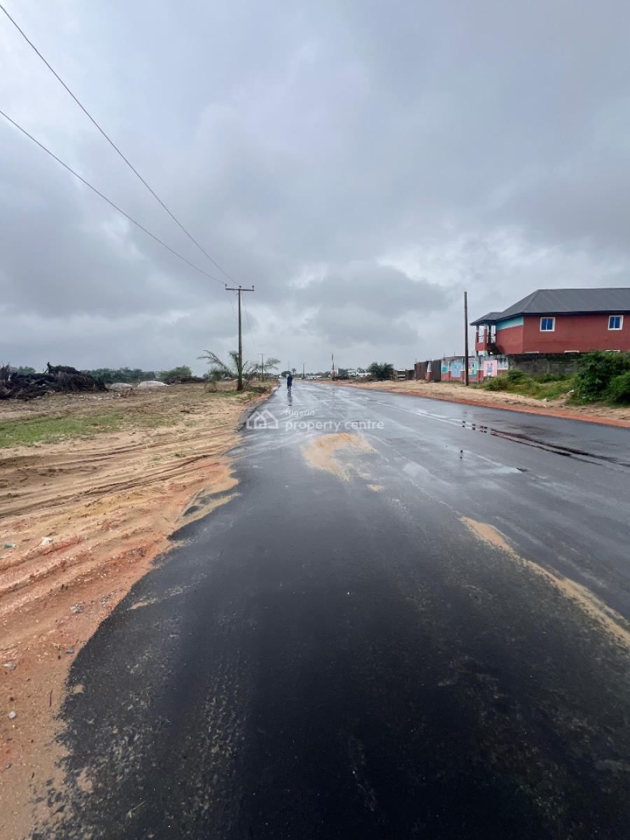 Land Along The Lekki Epe Expressway Ibeju Lekki, Elerengbe Ibeju Lekki, Ibeju Lekki, Lagos, Residential Land for Sale