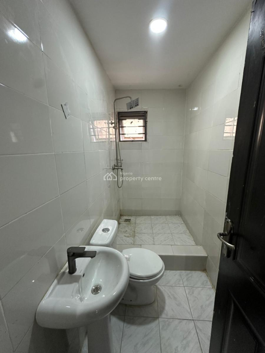 Newly Built 3 Bedroom Flat, Life Camp, Abuja, Flat / Apartment for Rent
