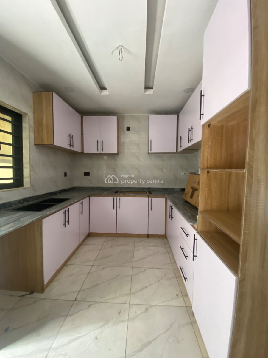 4 Bedroom Semi Detatch Duplex, Ologolo, Lekki, Lagos, Semi-detached Duplex for Sale