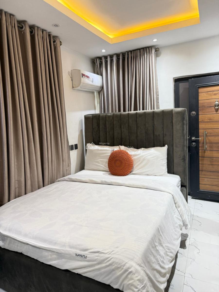 Cozy 2 Bedroom Apartment, Allen, Ikeja, Lagos, Flat / Apartment Short Let