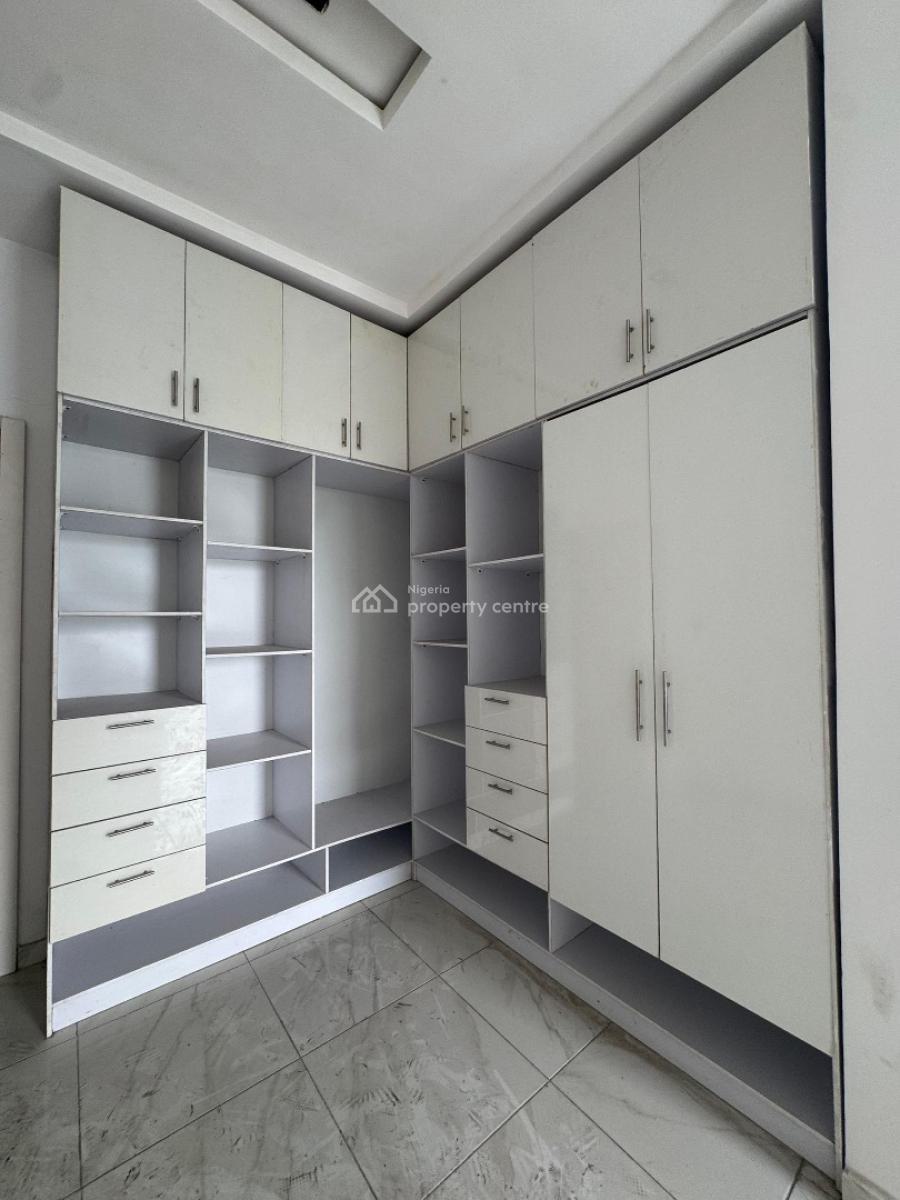 Spacious 5 Bedroom Detached Duplex with Compound Space, Osapa, Lekki, Lagos, Detached Duplex for Sale