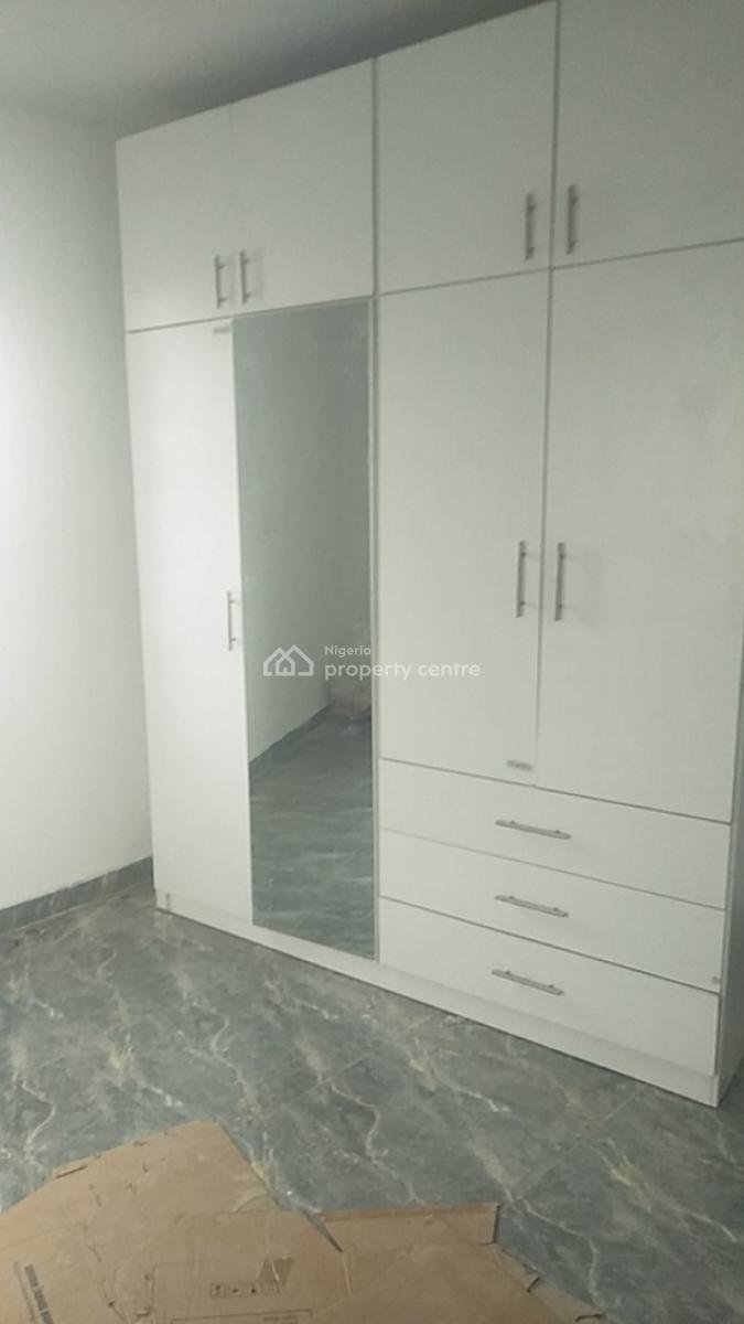 Luxury Spacious 2 Bedroom Flat, New Garage, Ifako, Gbagada, Lagos, Flat / Apartment for Rent