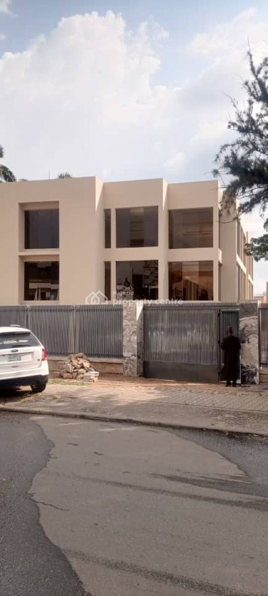 Newly Built Commercial Mall, Wuse 2, Abuja, Plaza / Complex / Mall for Sale