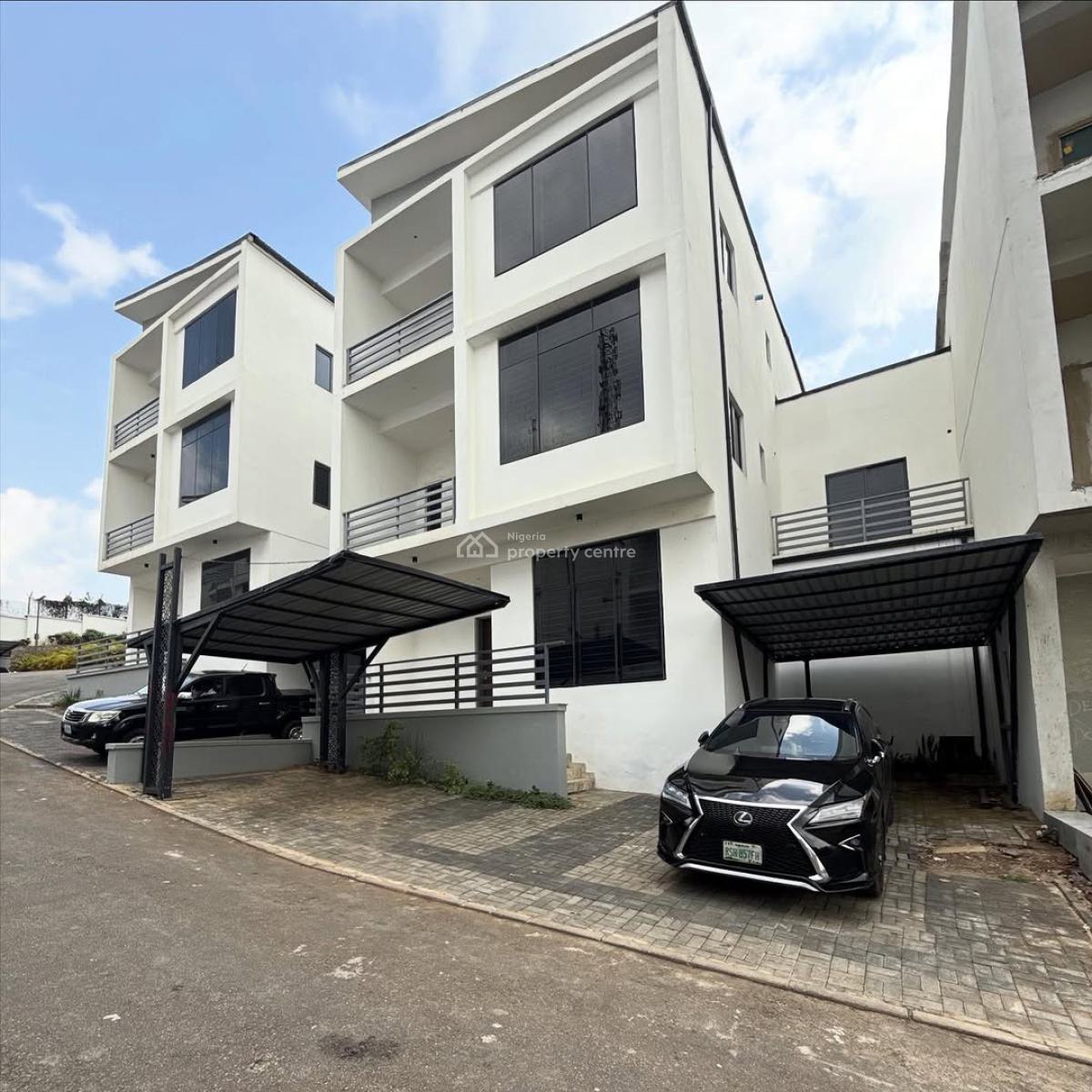 5 Bedroom Semi-detached Duplex 2 Rooms Bq, Asokoro District, Abuja, Semi-detached Duplex for Sale