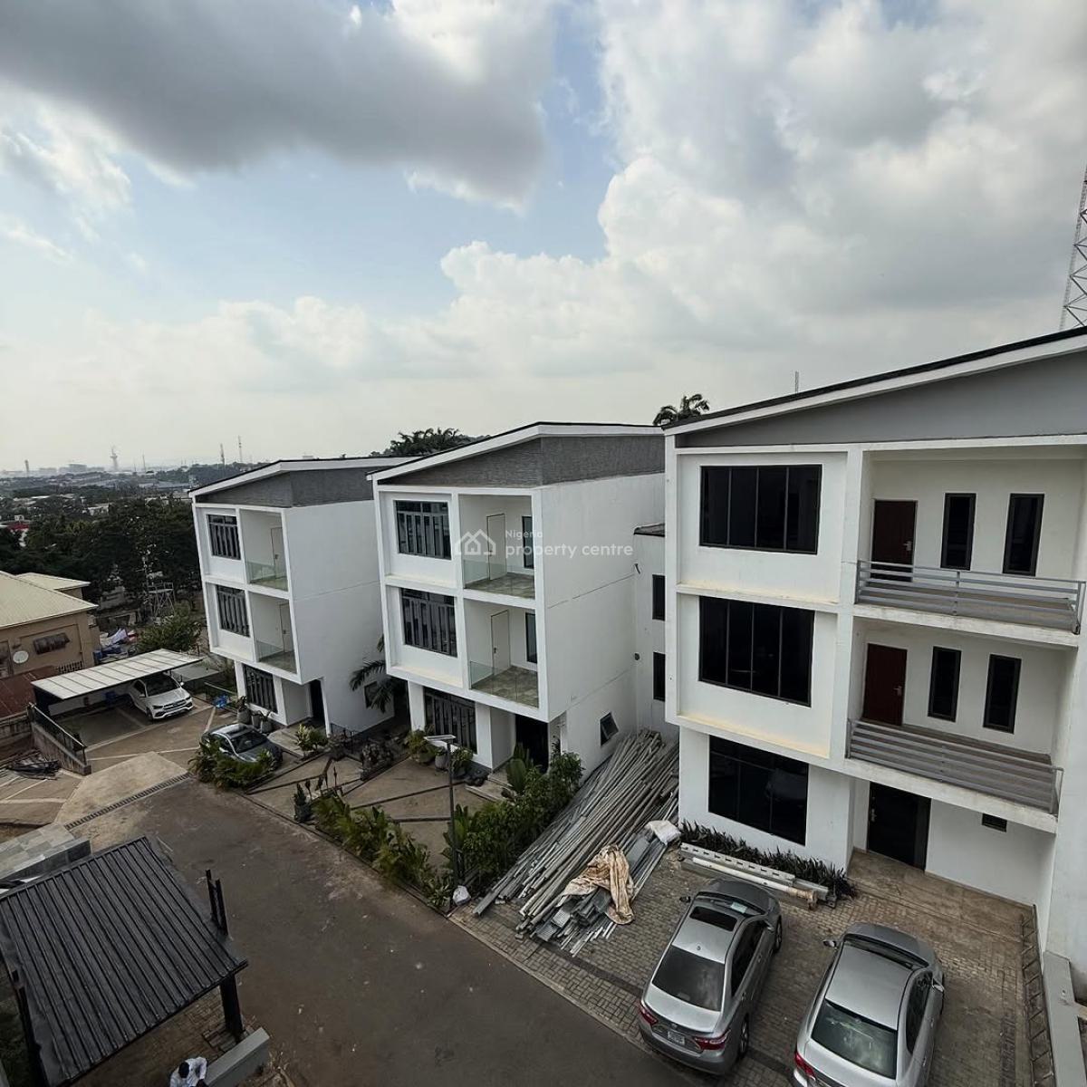 5 Bedroom Semi-detached Duplex 2 Rooms Bq, Asokoro District, Abuja, Semi-detached Duplex for Sale