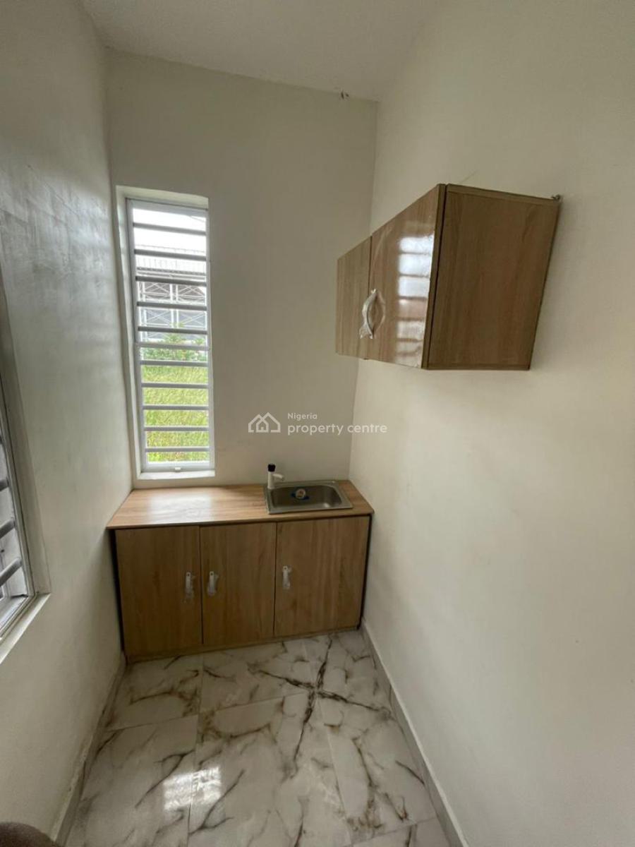 Spacious Studio Apartment with Personal Kitchen and Balcony, Chevron Alternative, Lekki, Lagos, Flat / Apartment for Rent