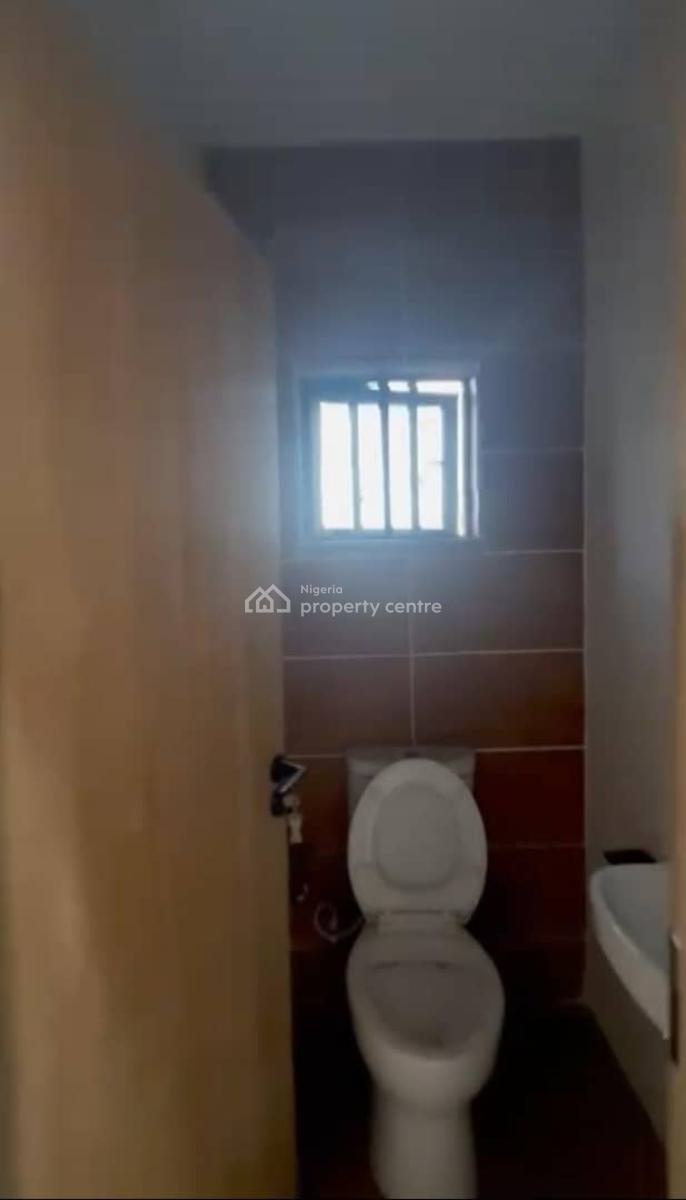 Lovely 3 Bedroom Flat, Aguda, Surulere, Lagos, Flat / Apartment for Rent
