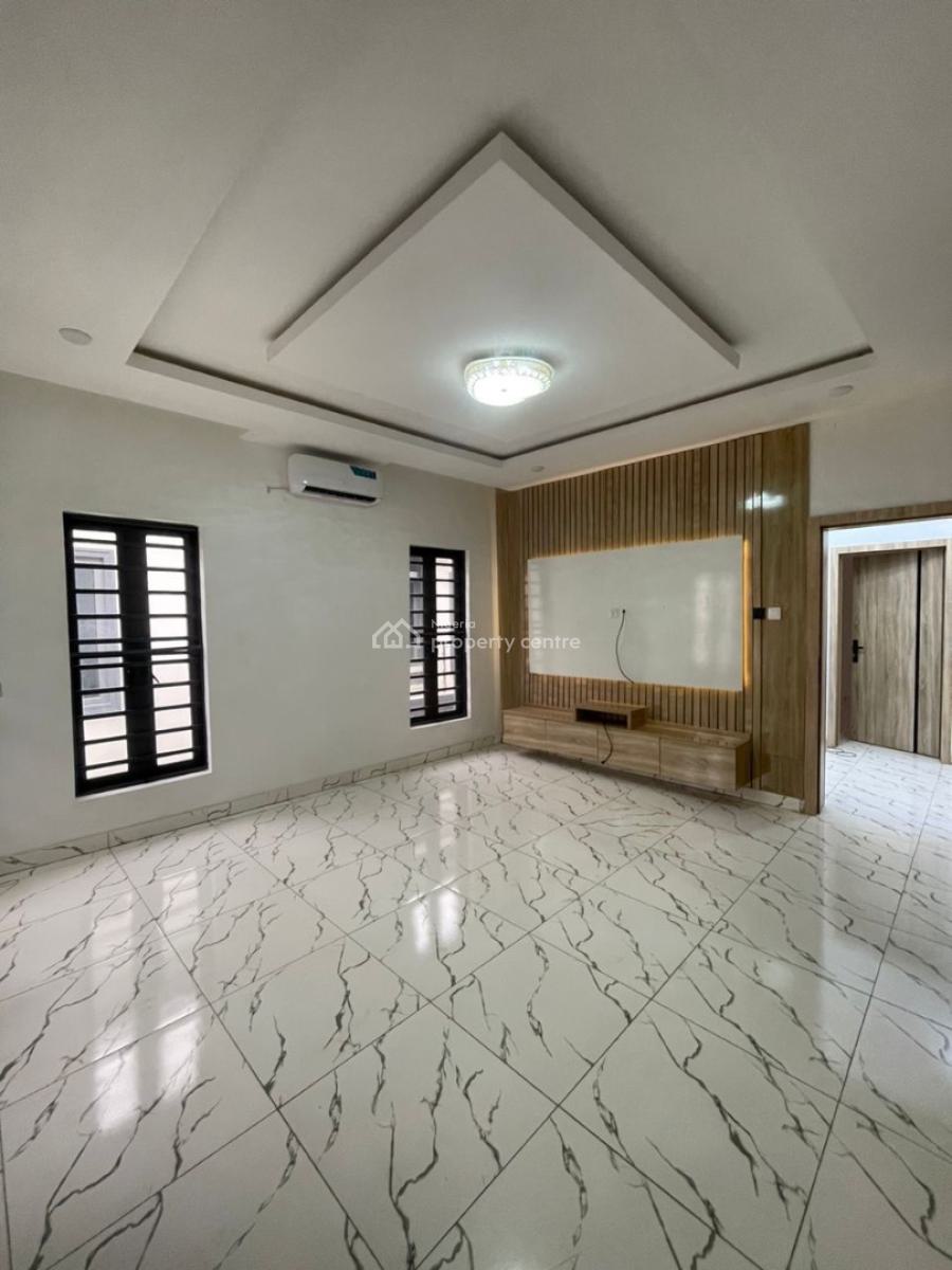 4 Bedroom Semi Detached Duplex with Bq, Ologolo, Lekki, Lagos, Semi-detached Duplex for Rent