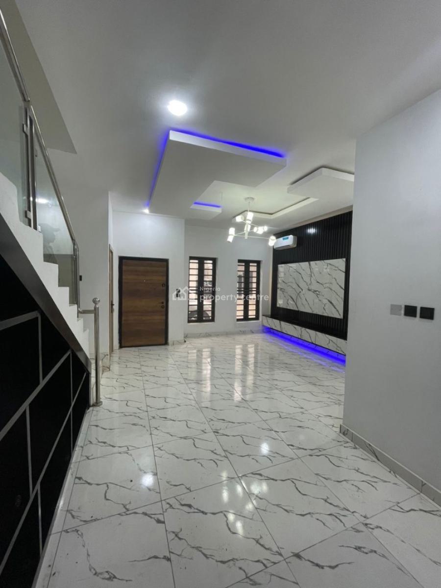 4 Bedroom Semi Detached Duplex with Bq, Ologolo, Lekki, Lagos, Semi-detached Duplex for Rent