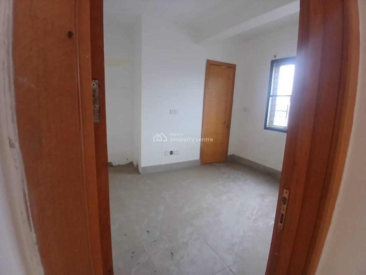 Luxury 3 Bedroom Apartment with Swimming Pool and Gym, Lekki Phase 1, Lekki, Lagos, Flat / Apartment for Sale