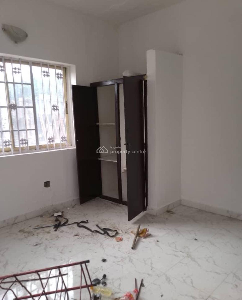 Room Self Contain with Car Park, Fadeyi, Shomolu, Lagos, Self Contain (single Rooms) for Rent