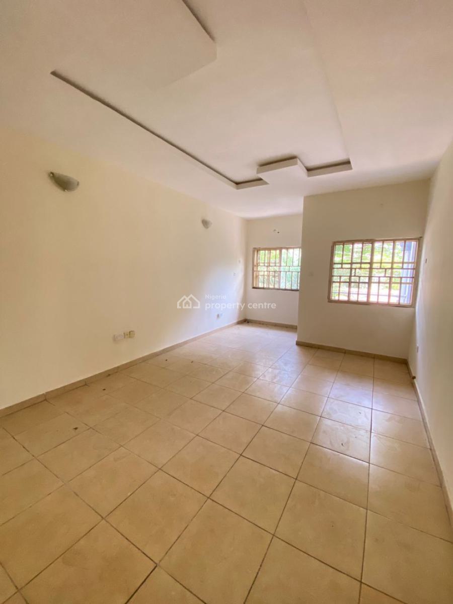 Renovated 4 Bedrooms Duplex with Bq, Off 2nd Avenue, Gwarinpa, Abuja, Detached Duplex for Rent