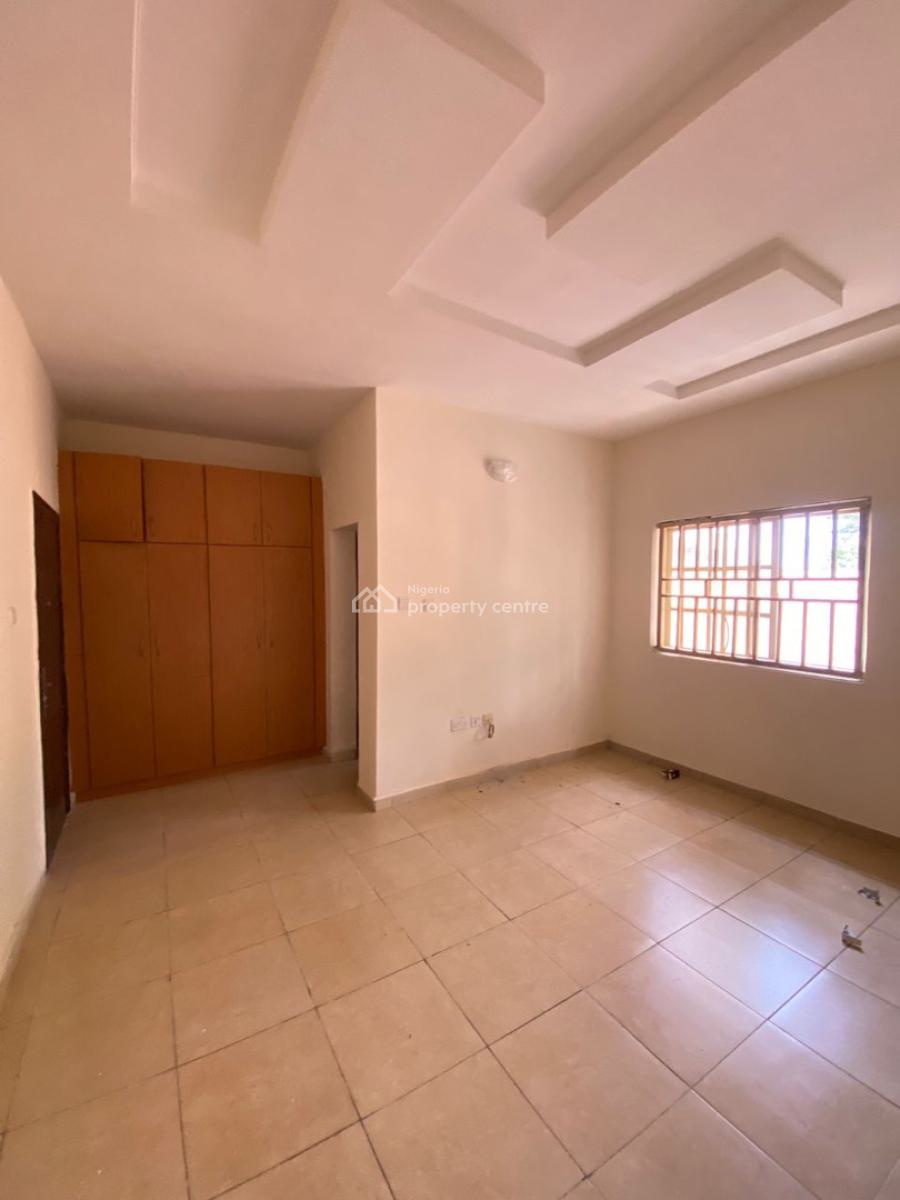 Renovated 4 Bedrooms Duplex with Bq, Off 2nd Avenue, Gwarinpa, Abuja, Detached Duplex for Rent