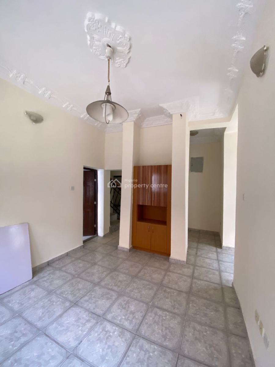 Renovated 4 Bedrooms Duplex with Bq, Off 2nd Avenue, Gwarinpa, Abuja, Detached Duplex for Rent