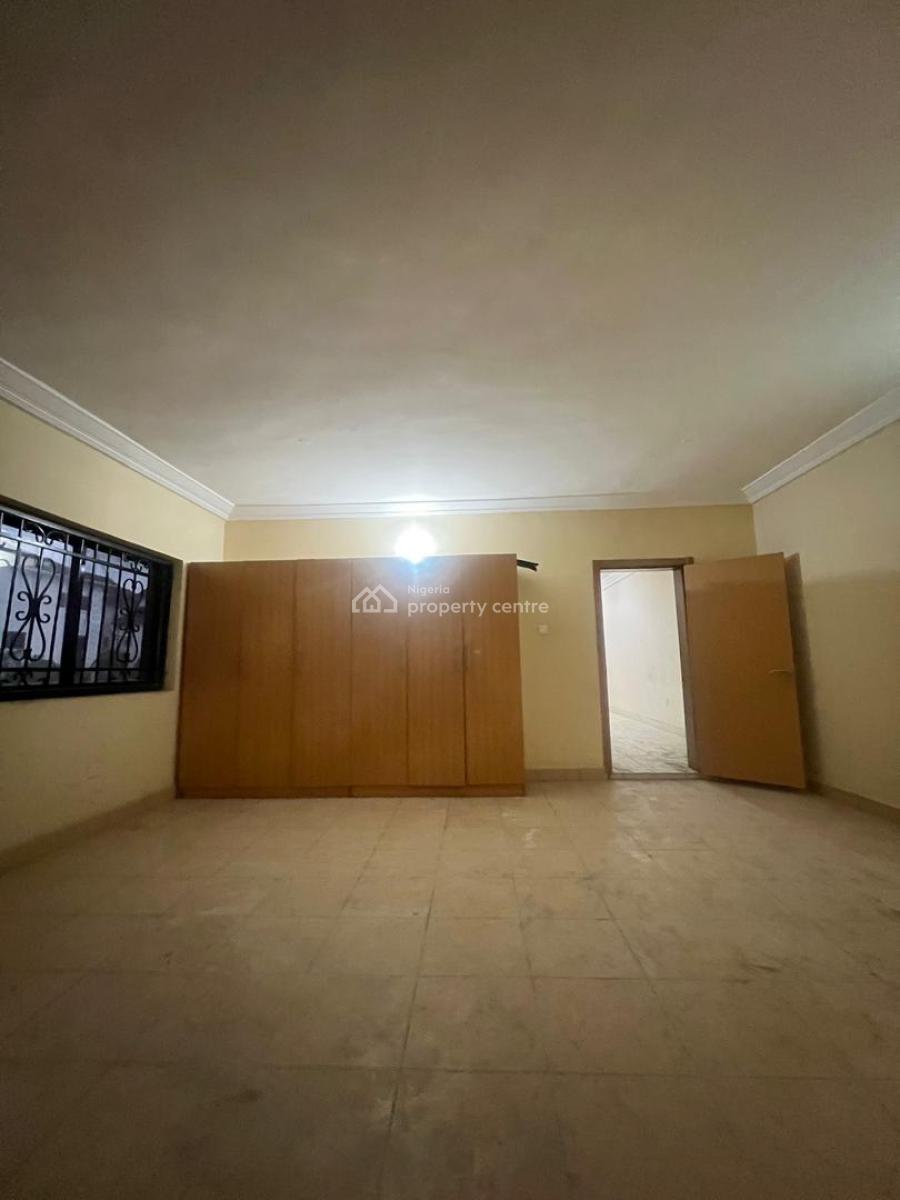 Luxury 4 Bedroom Terrace , Corner Piece, Guzape Main, Guzape District, Abuja, Terraced Duplex for Rent