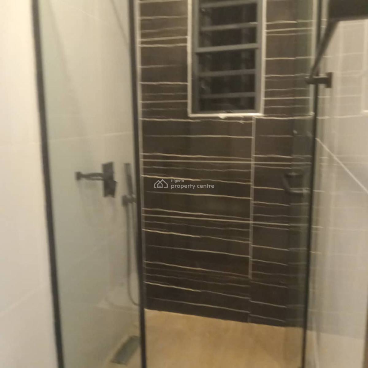 3 Bedrooms Luxury Serviced Apartment, Off Admiralty Way, Lekki Phase 1, Lekki, Lagos, Flat / Apartment for Rent