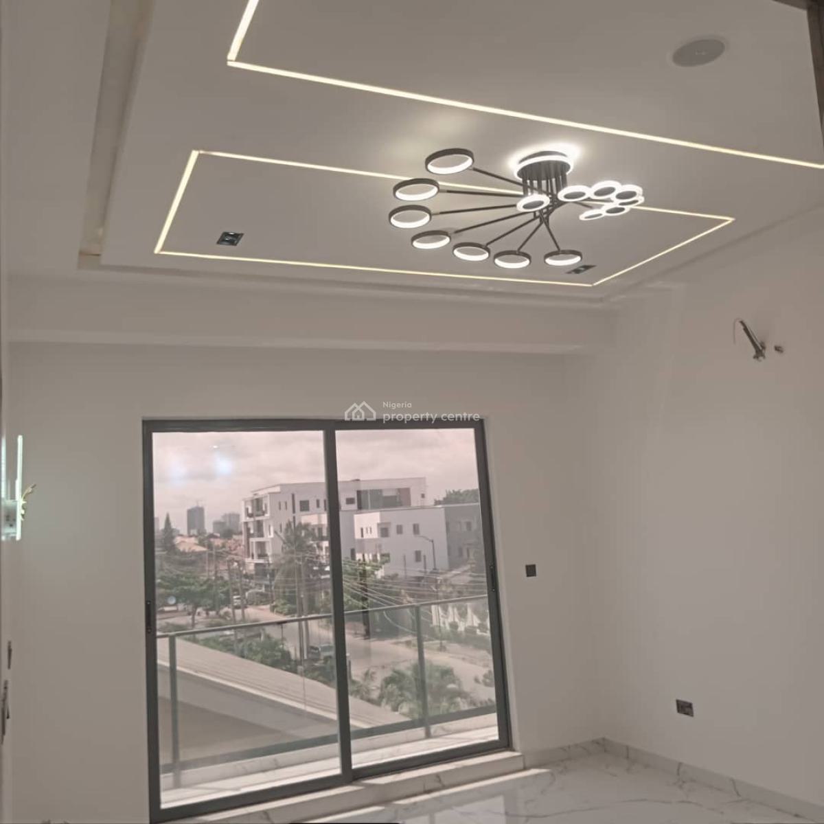 3 Bedrooms Luxury Serviced Apartment, Off Admiralty Way, Lekki Phase 1, Lekki, Lagos, Flat / Apartment for Rent
