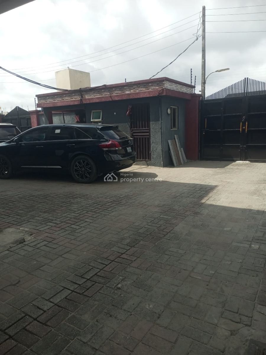 2 Bedroom Luxury Apartment, Ilaje Bustop, Ajah, Lagos, Flat / Apartment for Rent