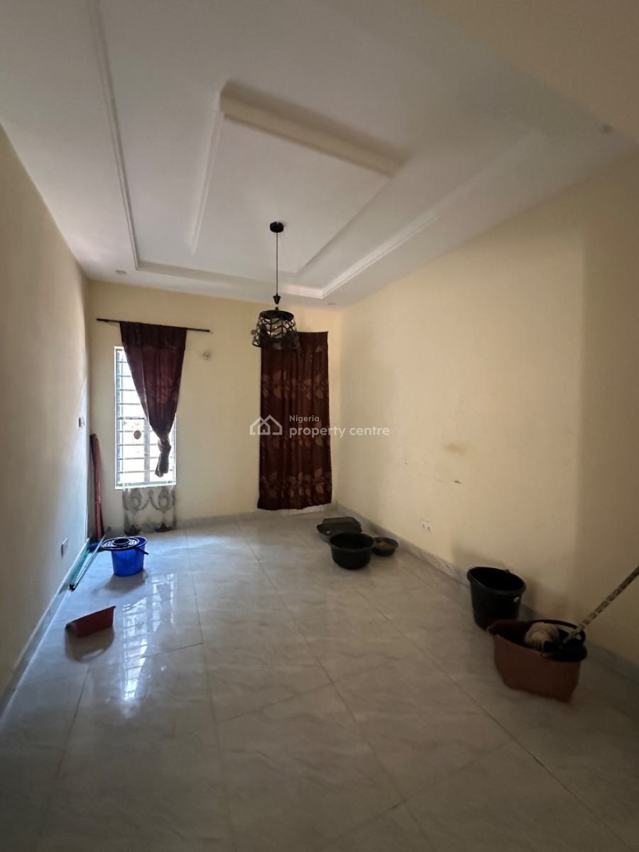 2 Bedroom Apartment, Ikota, Lekki, Lagos, Flat / Apartment for Rent