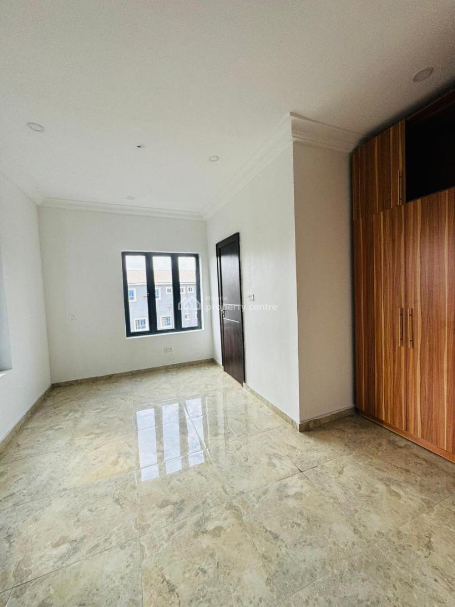 Contemporary Built 4 Bedroom Terrace Duplex with Bq, Yaba, Lagos, Terraced Duplex for Sale