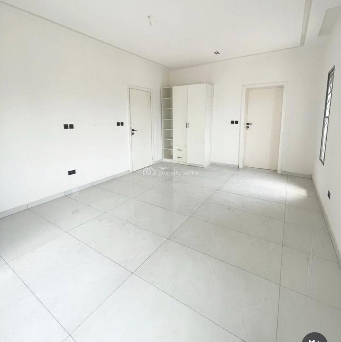 Fully Service 4 Bedroom Terrace Duplex with Bq at Lekki Phase 1, Lekki Phase 1, Lekki, Lagos, Terraced Duplex for Rent
