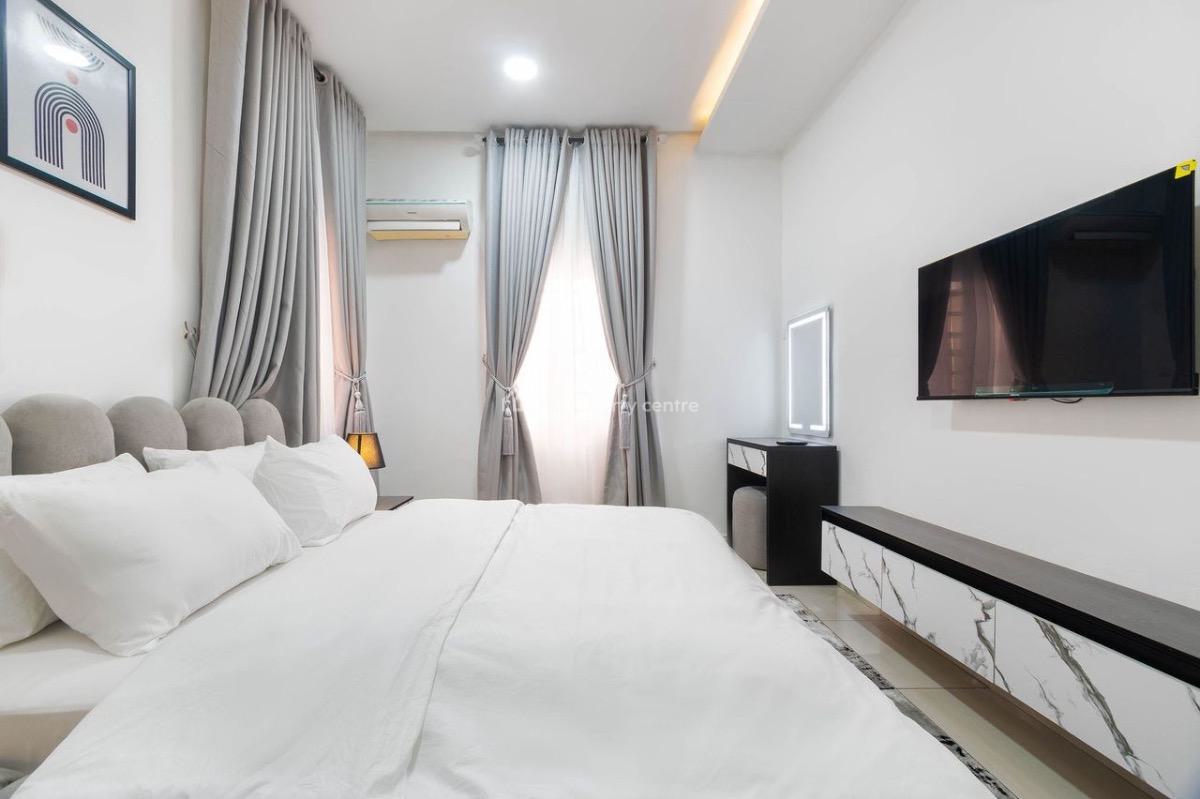 4 Bedroom Maisonette, Oniru, Victoria Island (vi), Lagos, Flat / Apartment Short Let