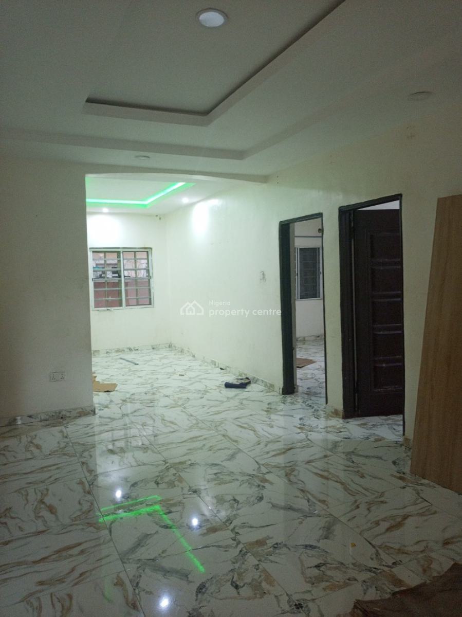 2 Bedroom Flat, Greenfield Estate, Okota, Isolo, Lagos, Flat / Apartment for Rent