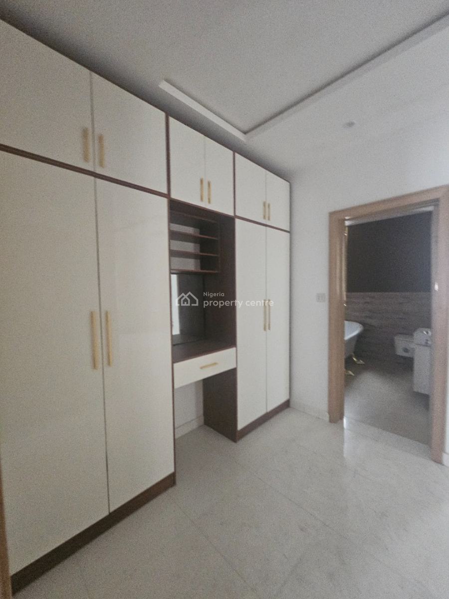 Compact Lovely 4 Bedroom Semi Detached Duplex with Bq, Gra Phase 2, Magodo, Lagos, Semi-detached Duplex for Sale