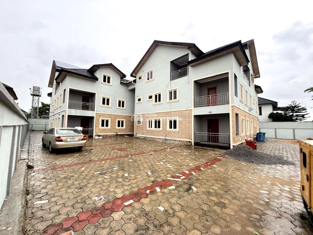 Self Service 3 Bedroom Flat with Bq, Off Admiralty Road, Lekki Phase 1, Lekki, Lagos, Flat / Apartment for Rent