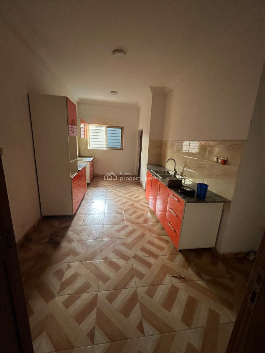 Lovely Beautiful Very Spacious 2 Bedroom Flat in a Fully Serviced Estate, Abraham Adesanya, Ajah, Lagos, Flat / Apartment for Rent