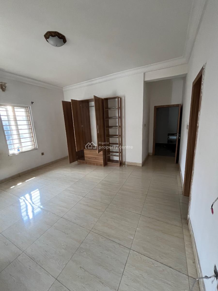Lovely Beautiful Very Spacious 2 Bedroom Flat in a Fully Serviced Estate, Abraham Adesanya, Ajah, Lagos, Flat / Apartment for Rent