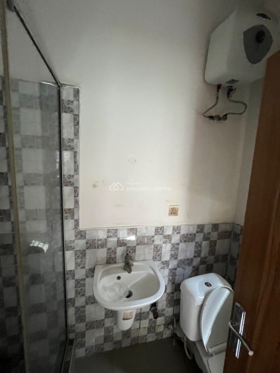 Lovely Beautiful Very Spacious 2 Bedroom Flat in a Fully Serviced Estate, Abraham Adesanya, Ajah, Lagos, Flat / Apartment for Rent