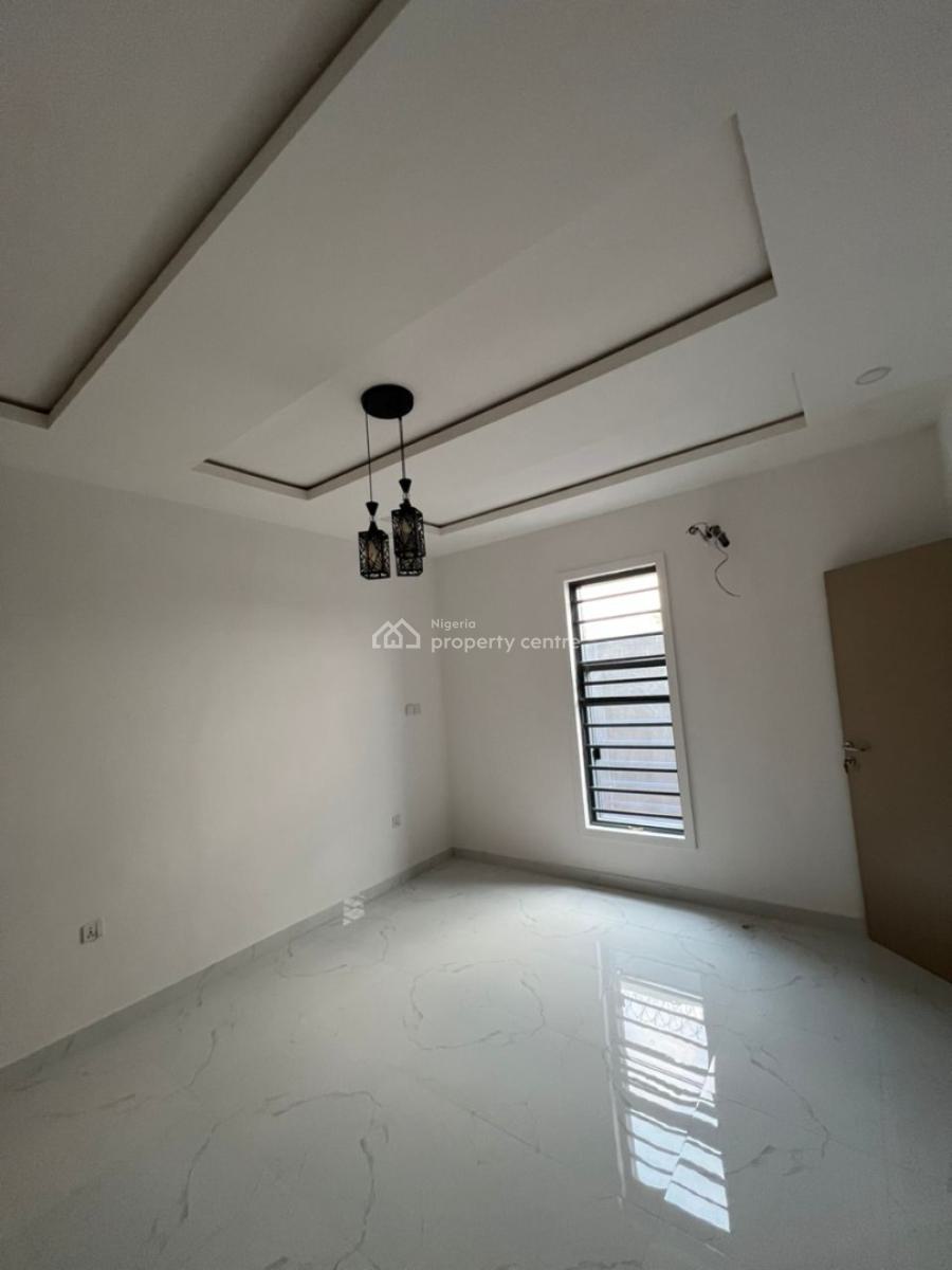 Beautiful 3 Bedroom Flat, Omole Phase 1, Ikeja, Lagos, Flat / Apartment for Rent