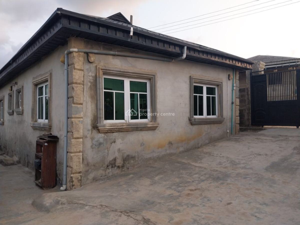 Lovely 3 Bedroom Bungalow with Mini Flat Built on a Plot of Land, Magboro, Ogun, Flat / Apartment for Sale
